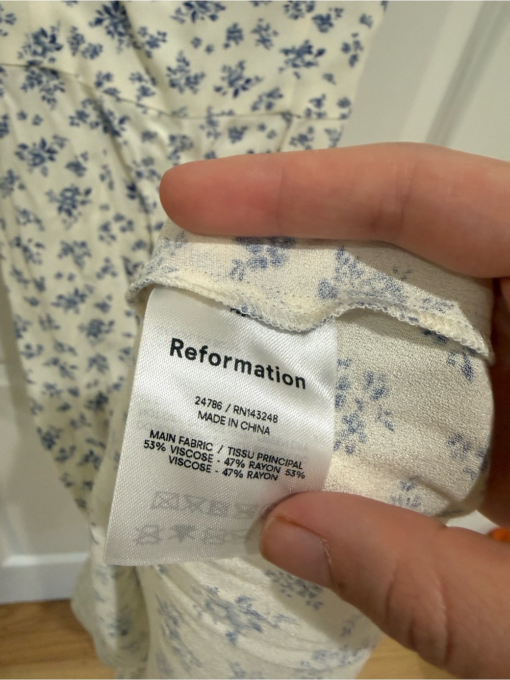Reformation peach blue and white floral dress NWT - Picture 6 of 6